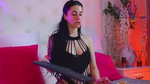 AmeliaJune online show from 04.10.26