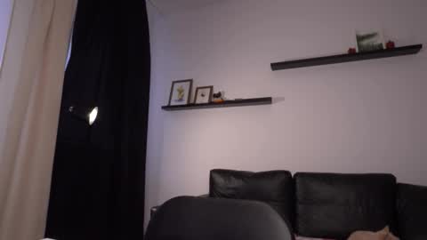 Amelia   online show from 10.12.25