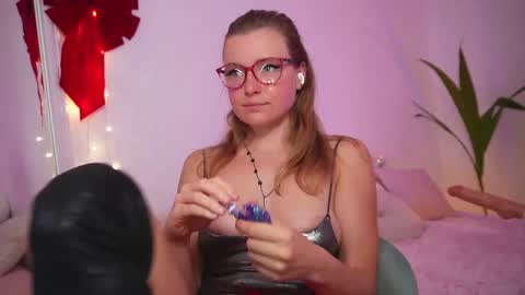 Amelia online show from 12.28.24