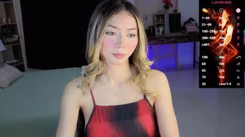 Snapshot of amelieaxie chatting on 09.15.25 Isabella online show from 09.15.25