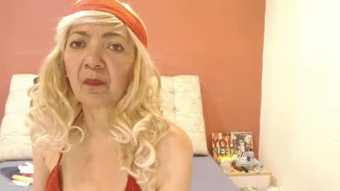 Amelie Lux online show from 04.18.26