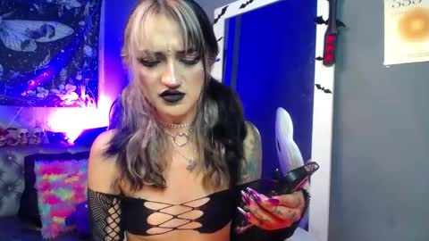 AMELIEROUS .. see you tomorrow  kisses online show from 04.15.26