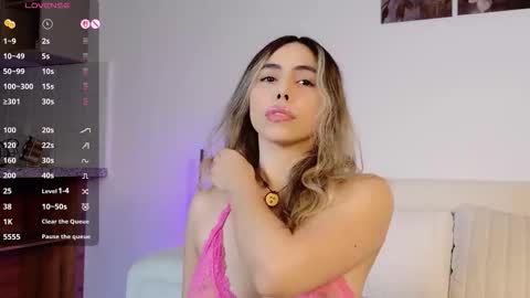 Victoria online show from 11.04.25