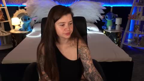 amellymillyy online show from 11.12.25