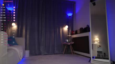 Amy  online show from 09.22.25