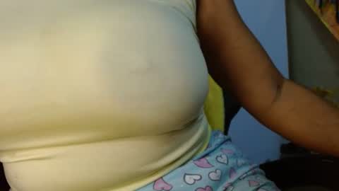 Mari online show from 10.18.25