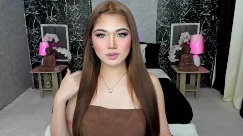 Claire online show from 10.24.25