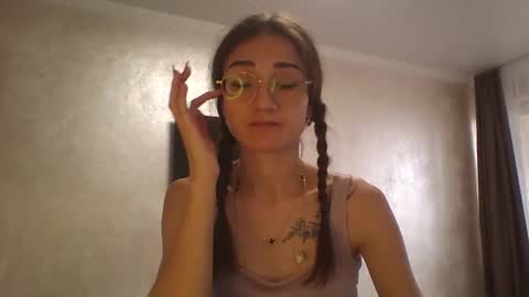 Julia  online show from 10.13.25