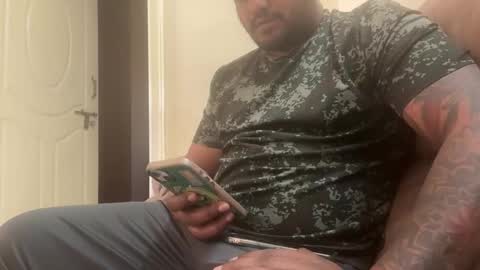 amichaat online show from 01.18.26