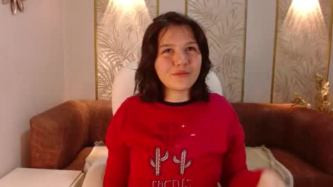 Snapshot of amie_gh chatting on 10.01.25 Amie  online show from 10.01.25