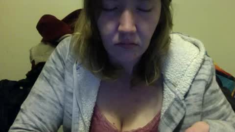 amileamariestar online show from 12.16.24