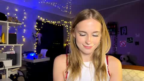 Amily online show from 04.18.26