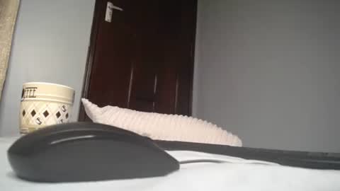 amira9120 online show from 10.10.25