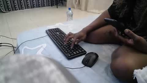 amira9120 online show from 10.13.25