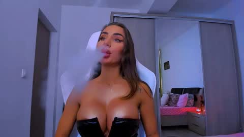 Arinna online show from 02.21.25