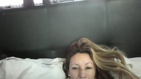 Snapshot of ammber3 chatting on 05.01.26 Paula D online show from 05.01.26