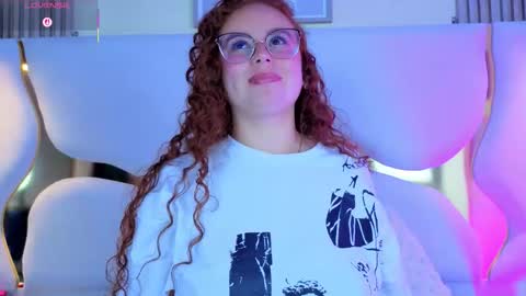 Snapshot of ammber_mjs chatting on 10.02.25 ammber_mjs online show from 10.02.25