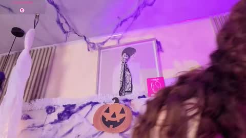 Snapshot of ammber_mjs chatting on 10.24.25 ammber_mjs online show from 10.24.25