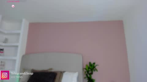 Snapshot of ammy_brown_ chatting on 05.14.26 AMMY online show from 05.14.26