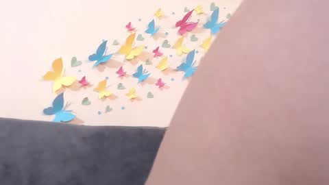 ammy_colins online show from 12.04.25