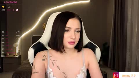 Ammy  dont forget to thumbs up me  online show from 11.14.25