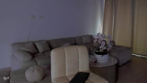 Snapshot of ammy_oxford chatting on 02.13.25 Ammy online show from 02.13.25