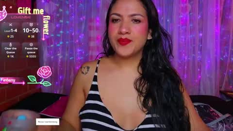 Snapshot of ammy_stones1 chatting on 09.19.25 Ammy Stones online show from 09.19.25