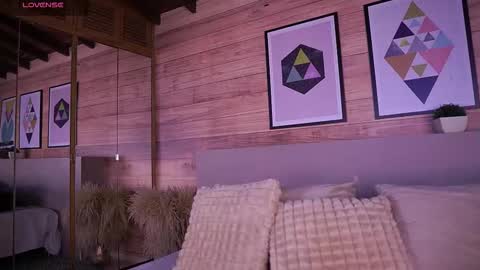 Ammy Scott  online show from 12.03.25