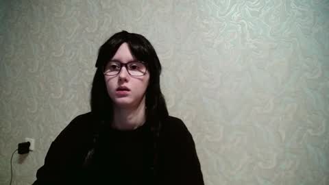 Amomira online show from 09.10.25