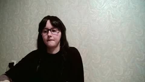 Amomira honeyx online show from 12.03.25