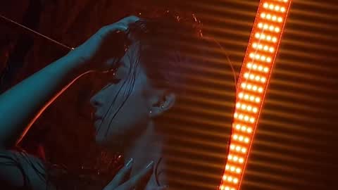 Snapshot of amonet_x chatting on 02.01.25 Sophi online show from 02.01.25