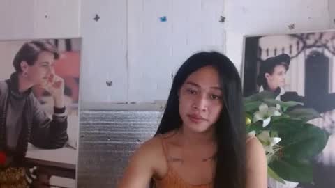 Snapshot of amor_power27 chatting on 10.21.25 amor_power27 online show from 10.21.25