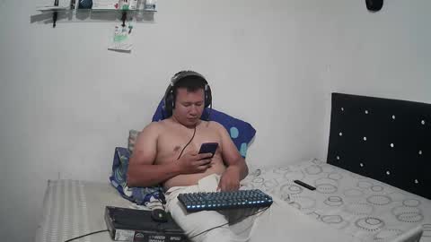 Snapshot of amordebandidos chatting on 01.12.25 amordebandidos online show from 01.12.25