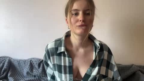 amorelle_ online show from 04.21.26
