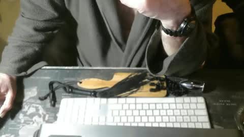 amslave4f online show from 04.16.26