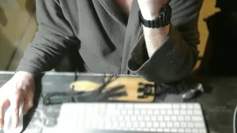 amslave4f online show from 04.19.26