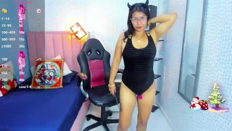 Snapshot of amy_dutta chatting on 12.19.25 amy_dutta online show from 12.19.25