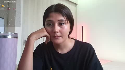 Snapshot of amy_innocent_ chatting on 06.14.26 Amy online show from 06.14.26