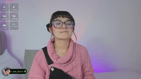 Snapshot of amy_lit chatting on 05.21.26 Hello I am Allison Welcome to my room and let is have a good time together whith me online show from 05.21.26
