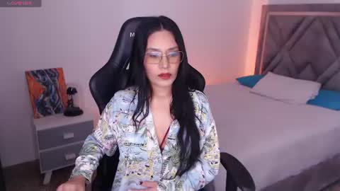 Snapshot of amy_stiward chatting on 07.08.26 Mia Cristancho online show from 07.08.26