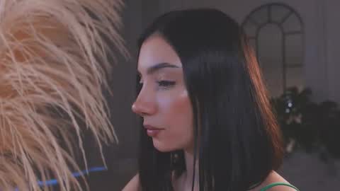 Amy Armstrong online show from 11.14.25