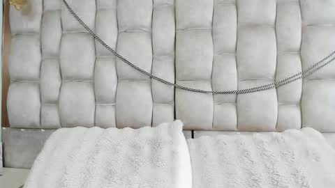 Amy Cortes online show from 10.19.25