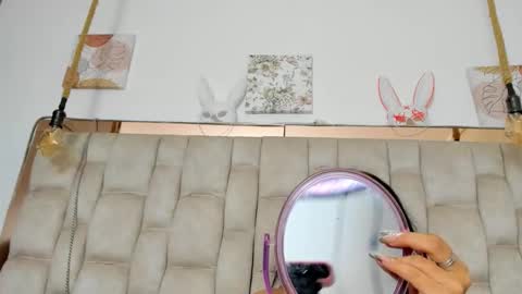 Amy Cortes online show from 11.02.25