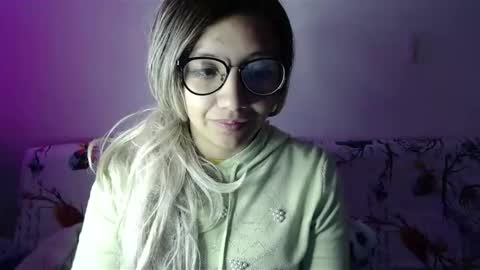 amycosplay99 online show from 01.01.25