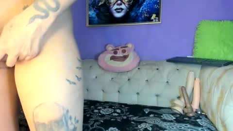 Amy Kamila online show from 11.27.25