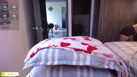 Jenn  online show from 04.22.26