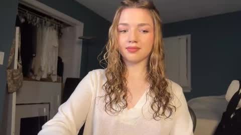 Snapshot of amyjj chatting on 11.15.25 Amy online show from 11.15.25