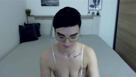 Snapshot of amylexy chatting on 01.14.25 Hi there guys My pleasure in your hands pvt is open online show from 01.14.25