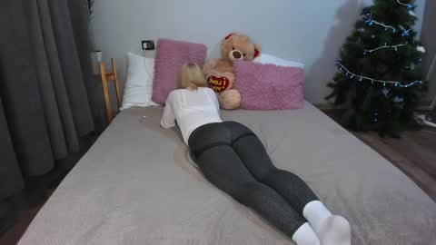 amymilson online show from 01.12.25