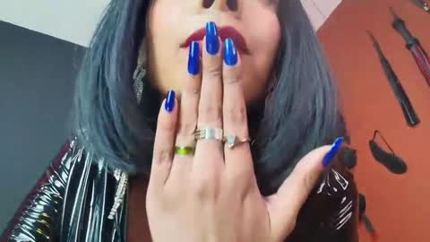 Amy Wong Grey online show from 12.18.24